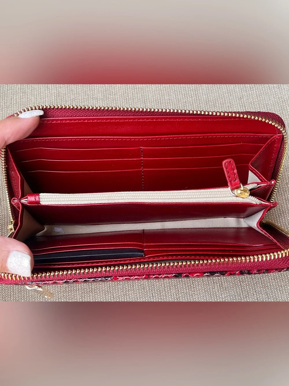 NWT Brahmin SURI in EMBRACE DIETRICH Melbourne Wallet